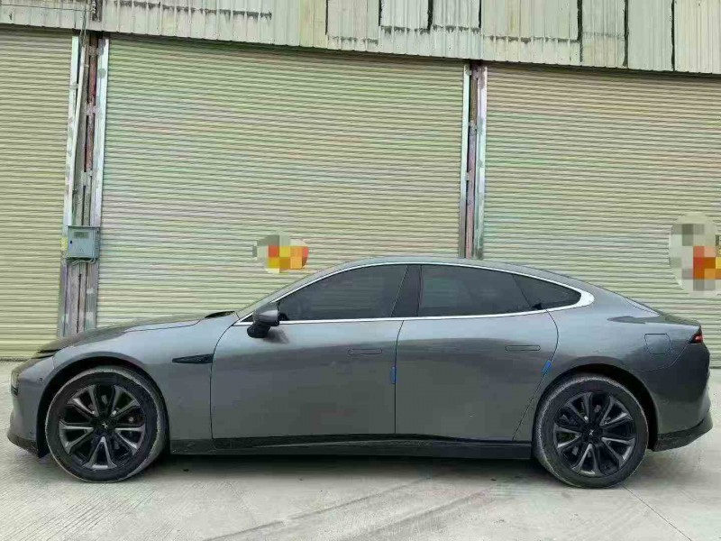 桂林20年小鹏汽车p73