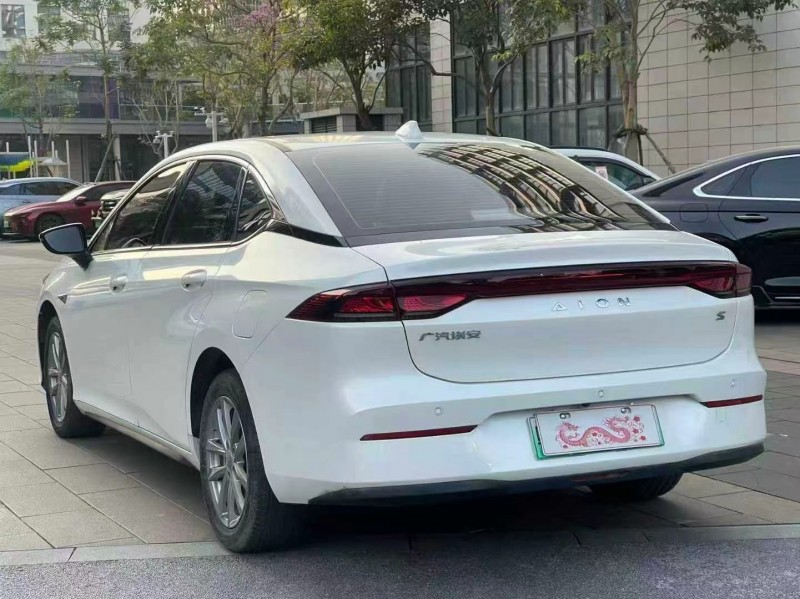 佛山23年传祺埃安S5807