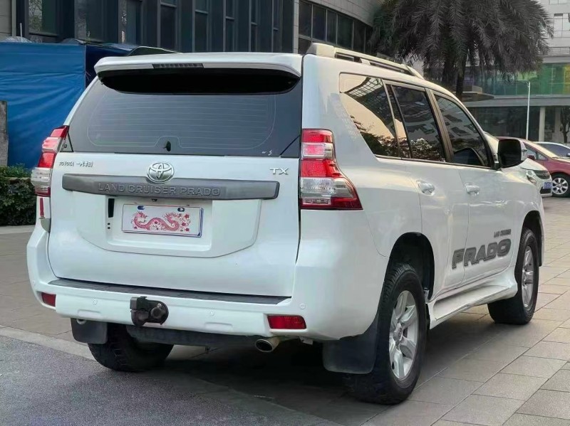 佛山14年丰田普拉多8