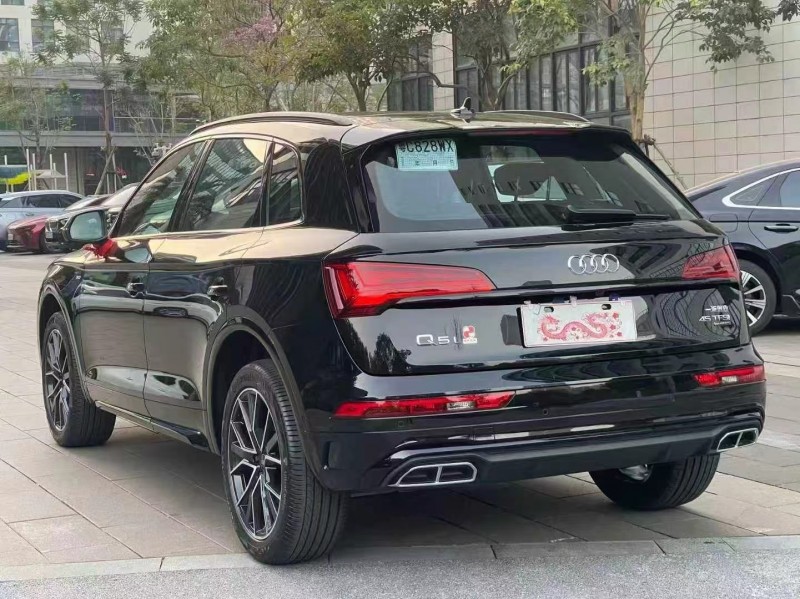 佛山25年奥迪Q57