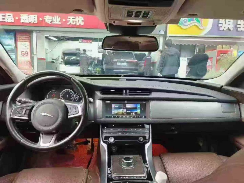 重庆18年捷豹XFL4