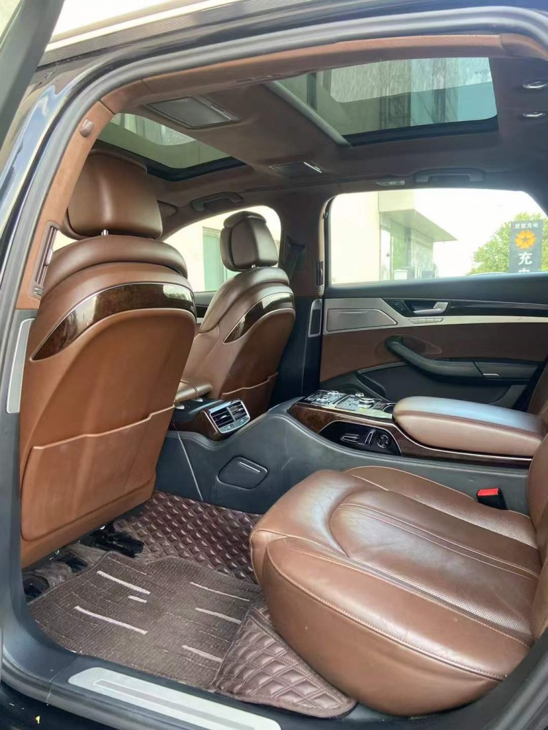 营口14年奥迪A8L7