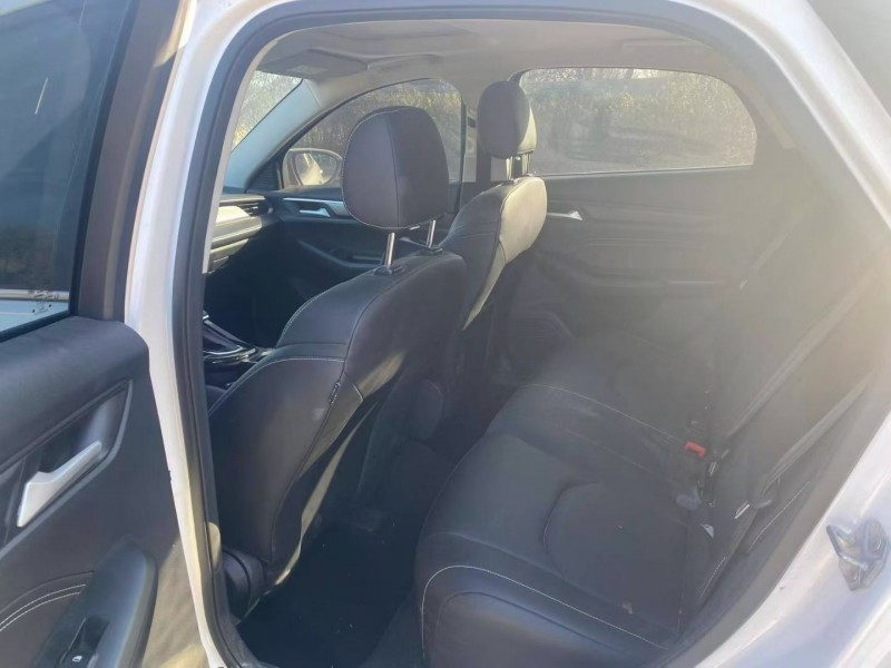 青岛21年福特福睿斯6