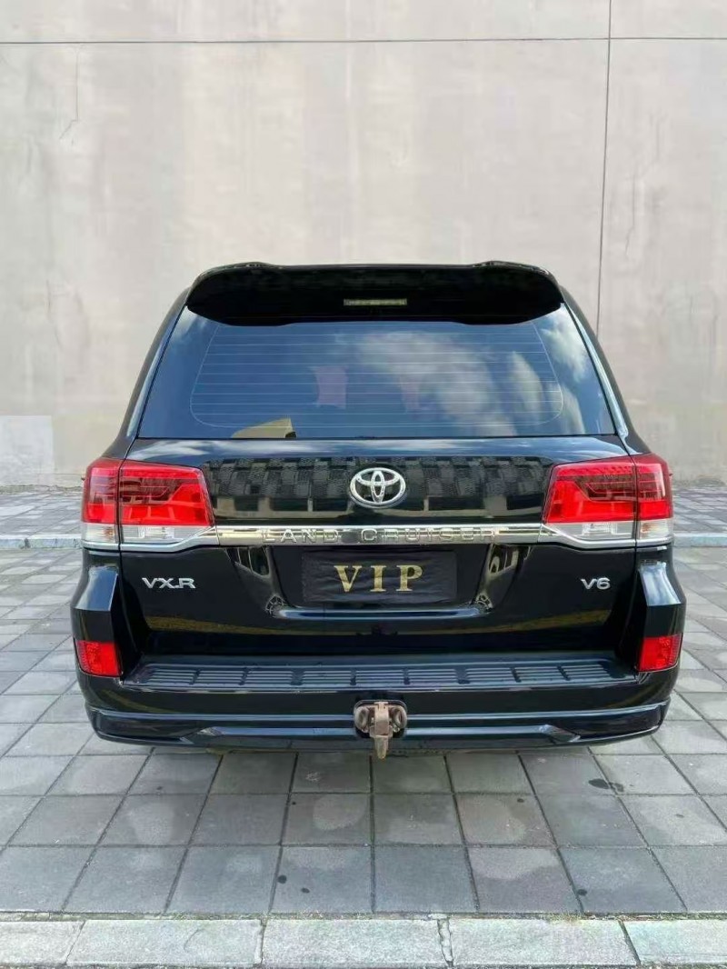 营口17年丰田兰德酷路泽7