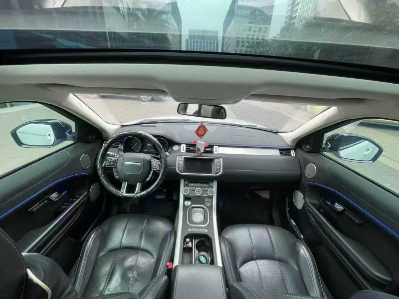 佛山17年路虎极光5