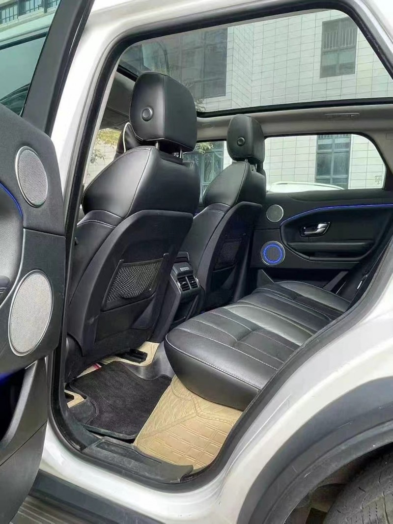 佛山17年路虎极光6