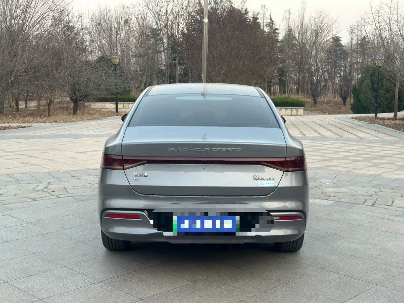 青岛25年比亚迪秦9