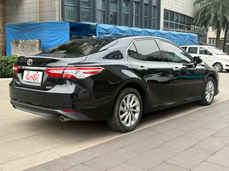 佛山22年丰田凯美瑞8