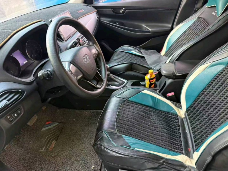 台州23年华为智选问界5