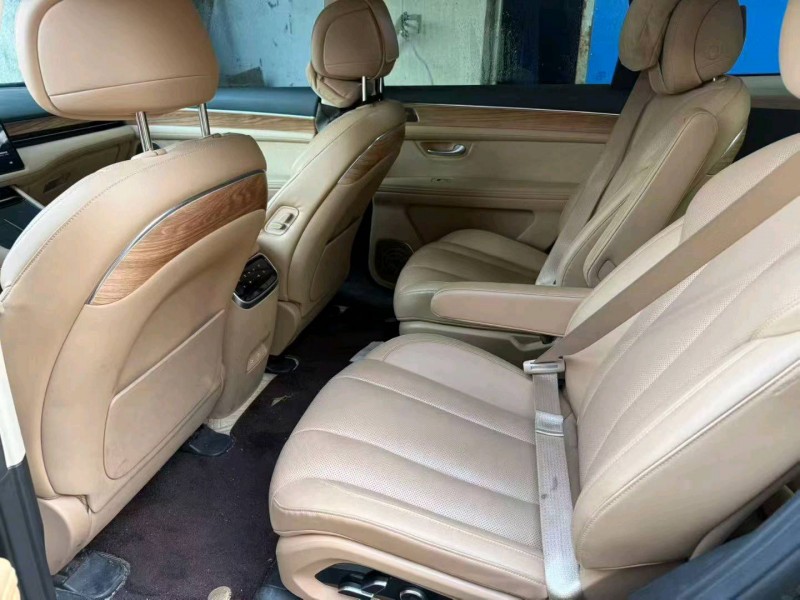 台州23年华为智选问界6