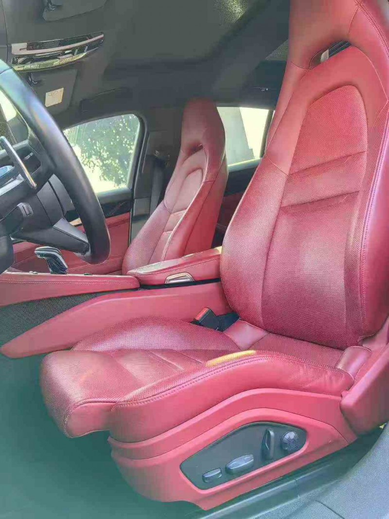 蚌埠22年保时捷Macan5