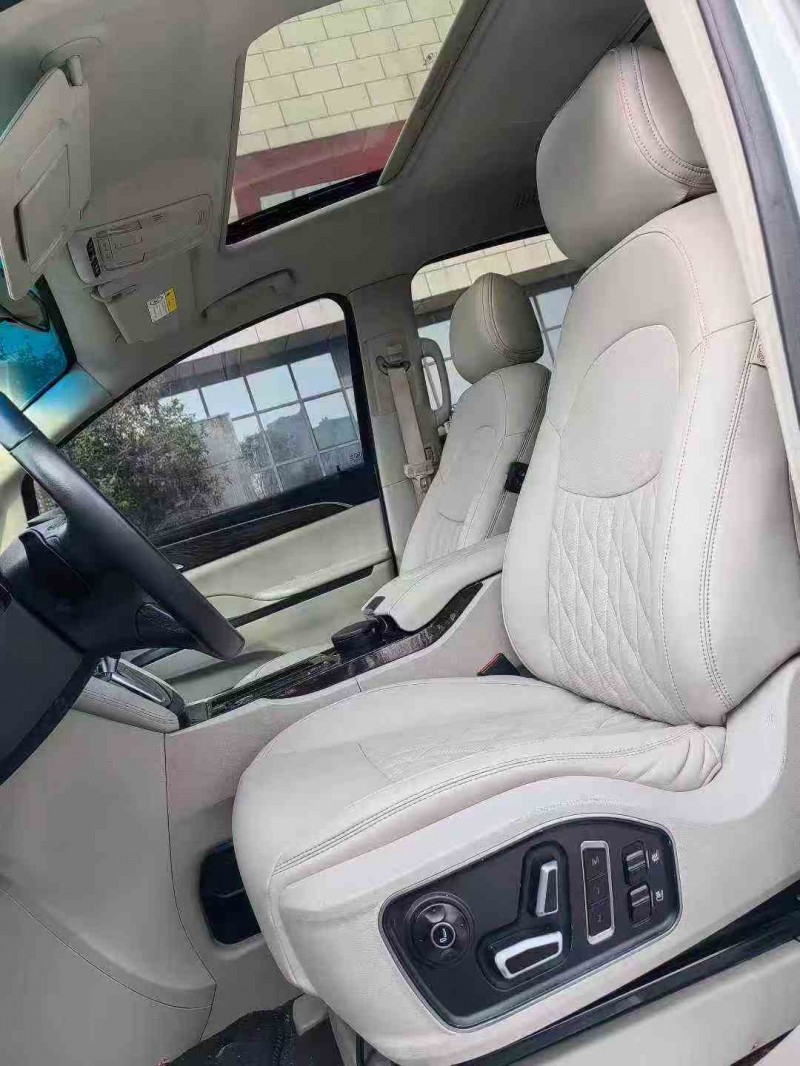 淮南19年别克GL85