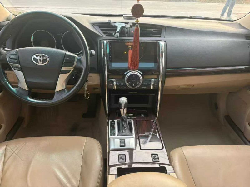 徐州12年丰田锐志4