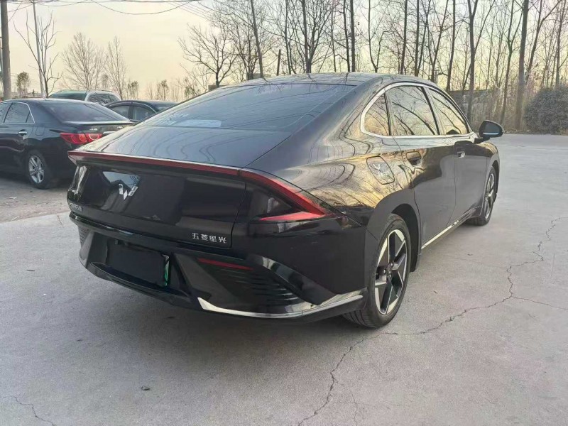 徐州24年五菱汽车星光8