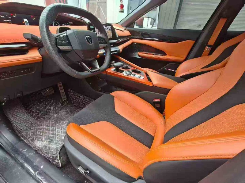 安庆25年长安汽车UNI4