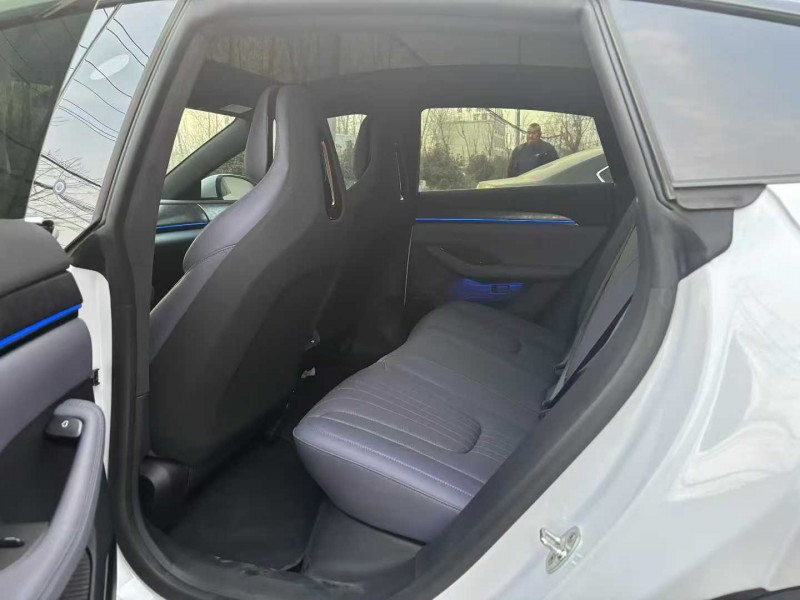 徐州24年吉利极越5