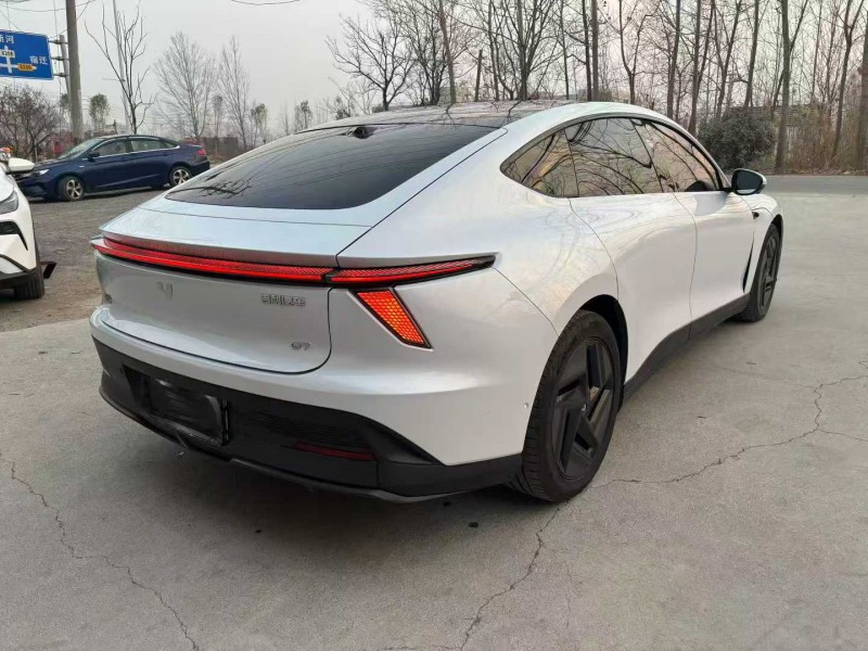 徐州24年吉利极越8