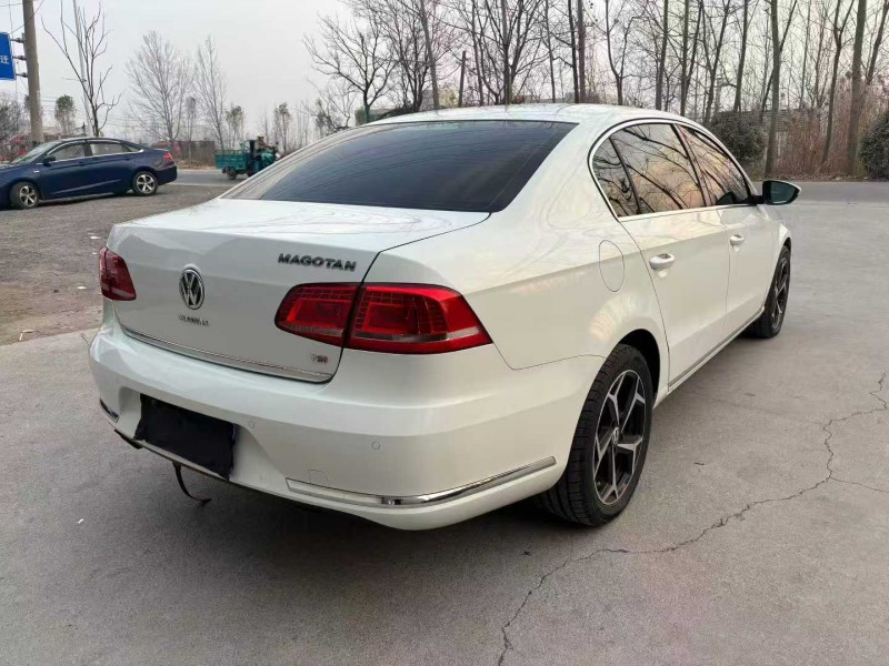 徐州14年大众迈腾8