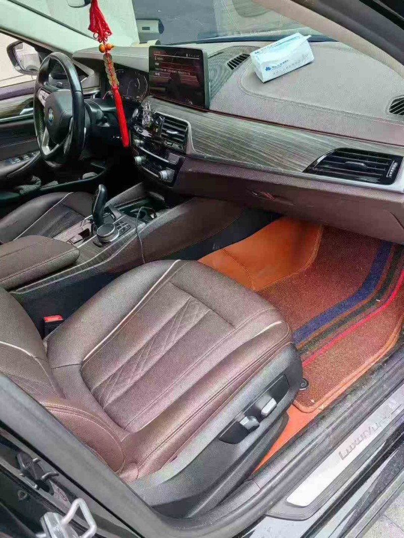 蚌埠21年宝马5系4