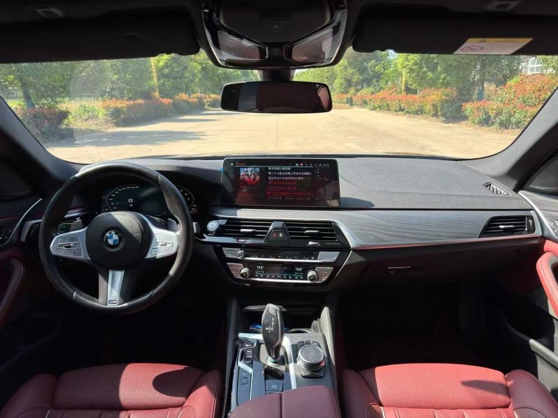 盐城23年宝马5系9