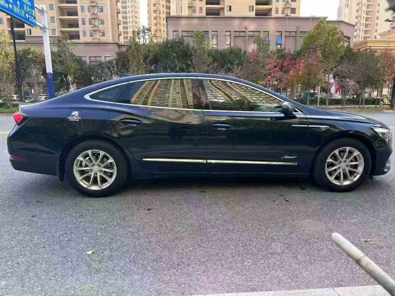 芜湖21年别克君越8