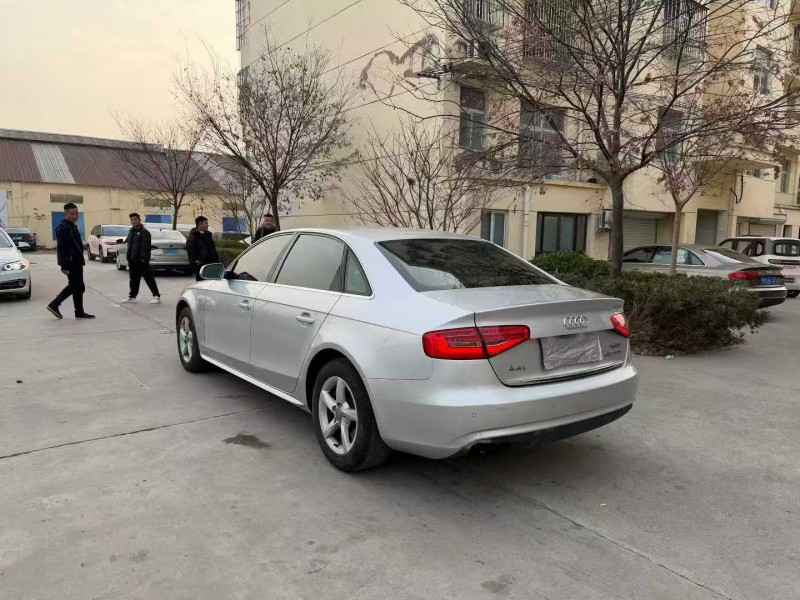 徐州13年奥迪A4L3