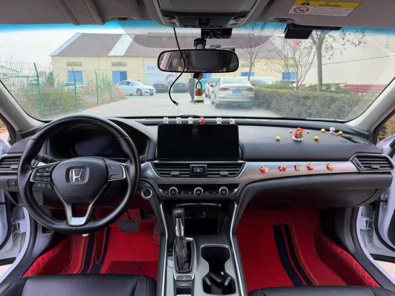 徐州22年本田雅阁8