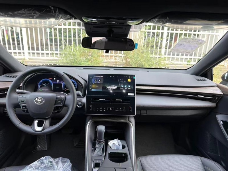 龙岩25年丰田亚洲龙4