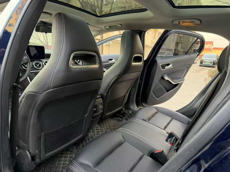 徐州17年奔驰GLA6