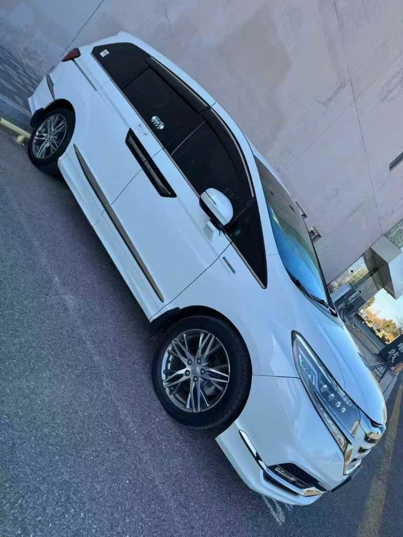 营口20年本田艾力绅2