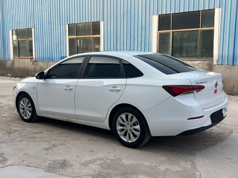 徐州22年别克英朗5