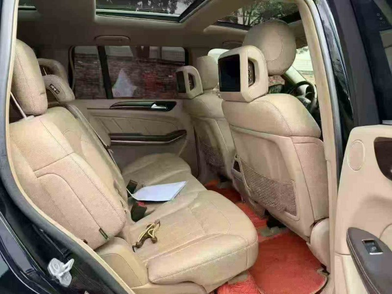 临沧13年奔驰GL6