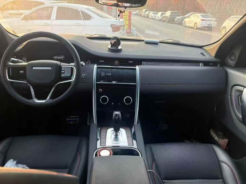 台州23年路虎发现8