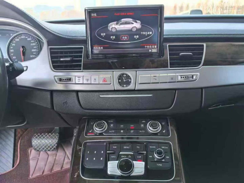 廊坊16年奥迪A8L8