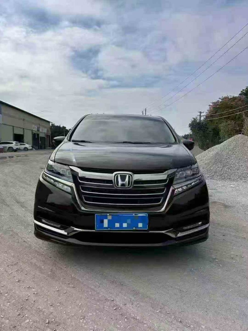 贵港19年本田艾力绅1