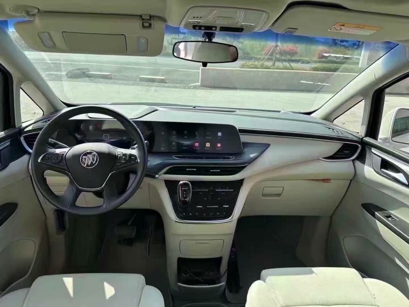 青岛25年别克GL84