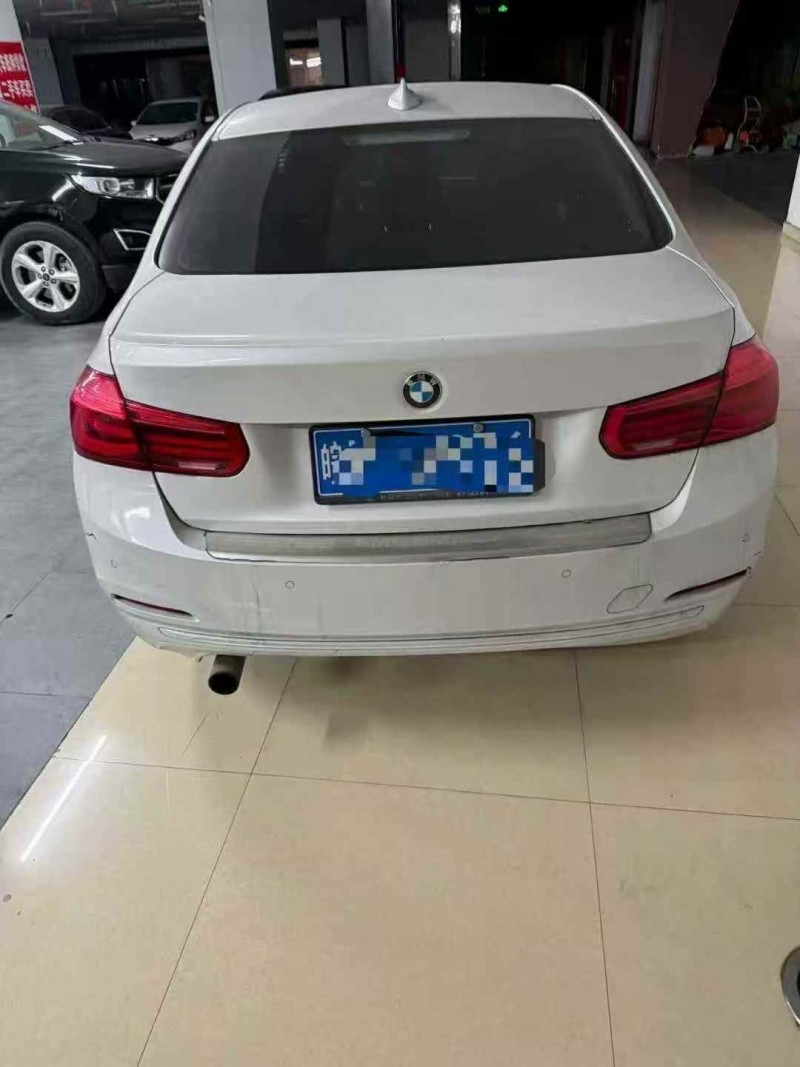 安庆16年宝马3系9