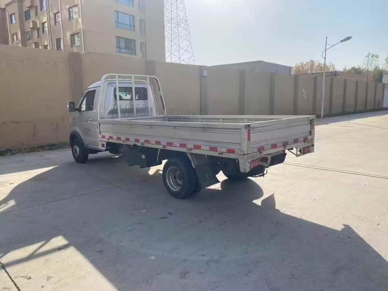 青岛23年华晨T507