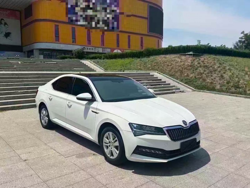 青岛22年斯柯达速派3