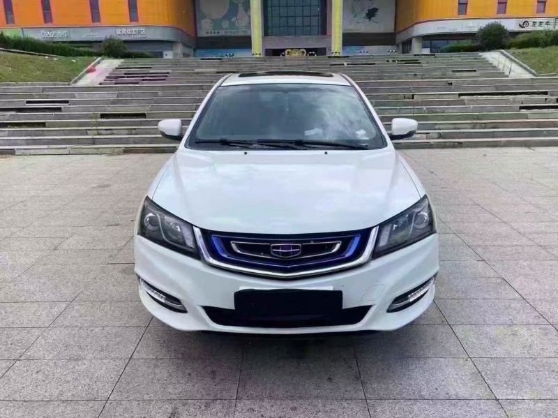 青岛17年吉利帝豪1