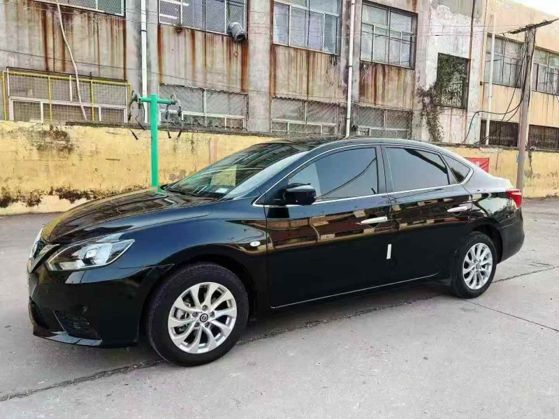 济宁24年日产轩逸2