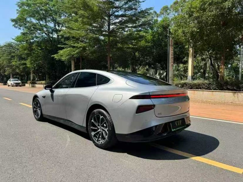 东莞24年小鹏汽车p76