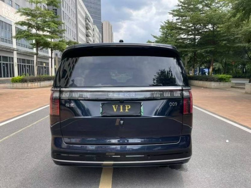 东莞23年极氪汽车0097