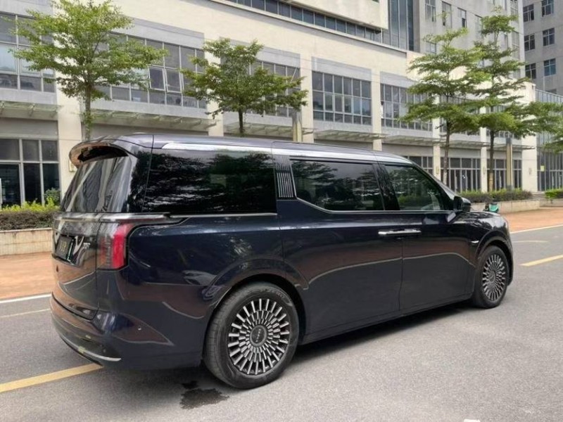 东莞23年极氪汽车0098