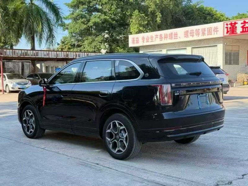 东莞25年奇瑞捷途7