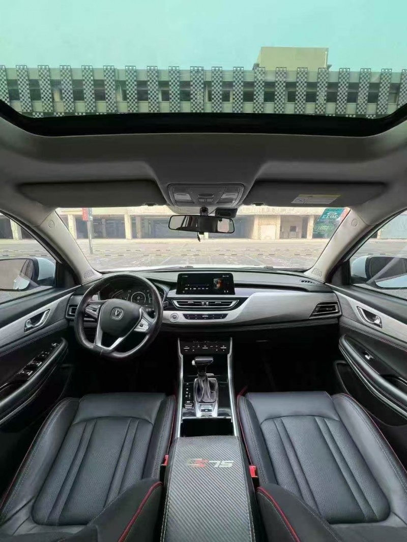 营口18年长安汽车CS754