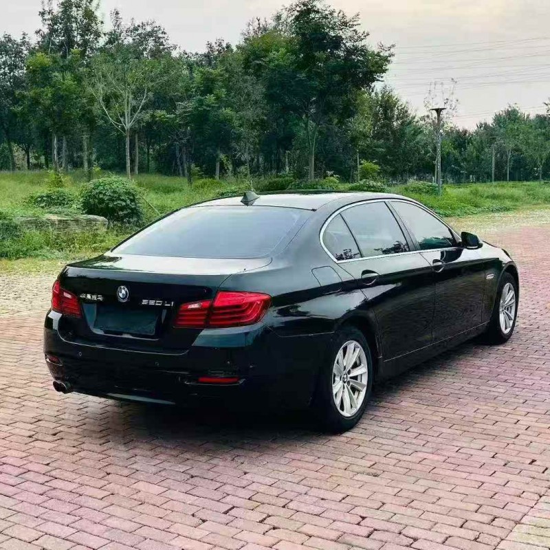 济宁15年宝马5系8