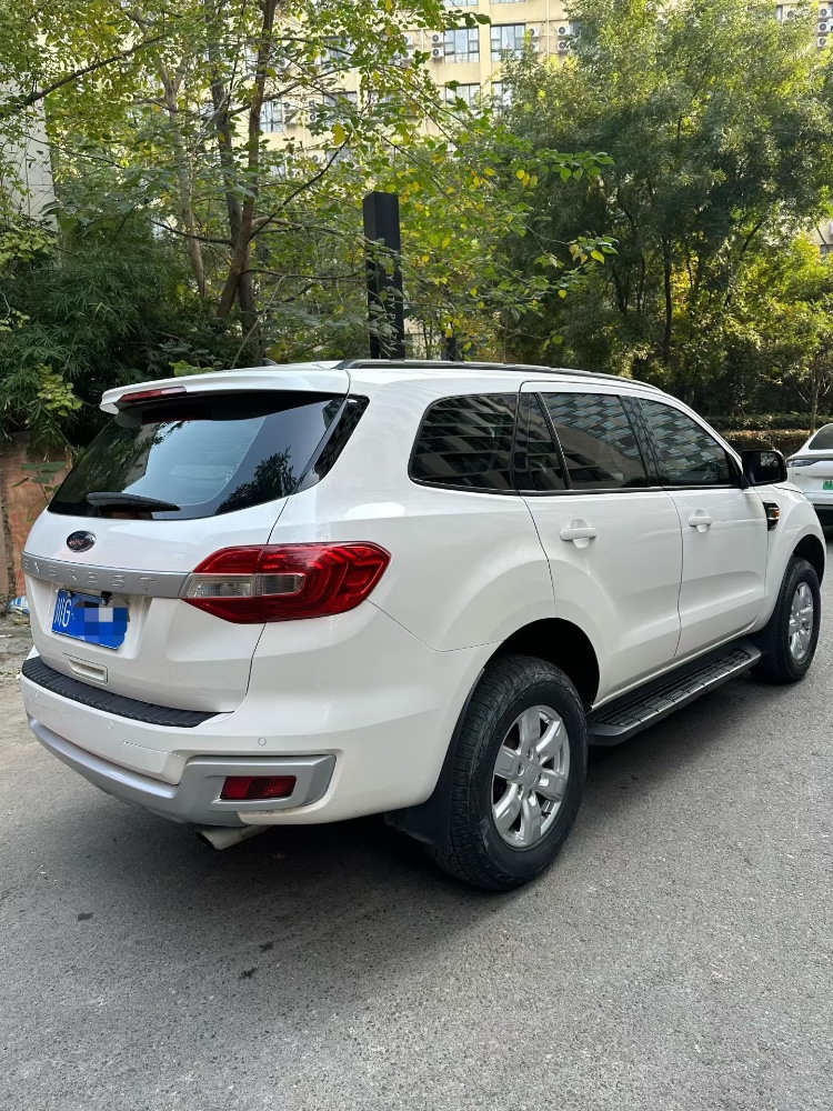 成都18年福特撼路者9