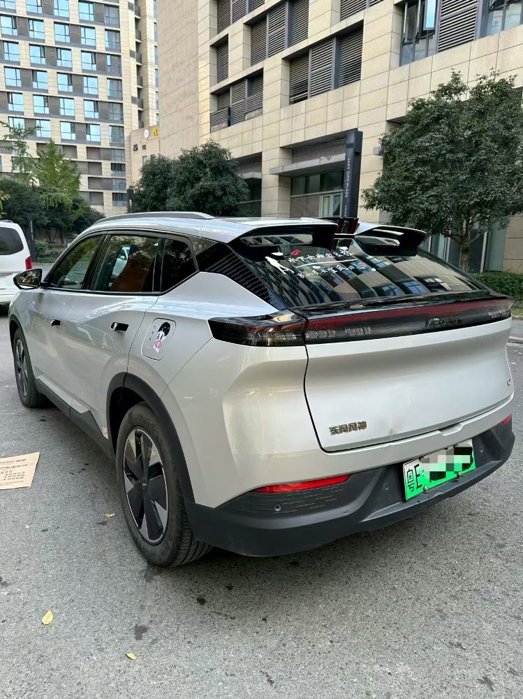 成都25年东风风神7