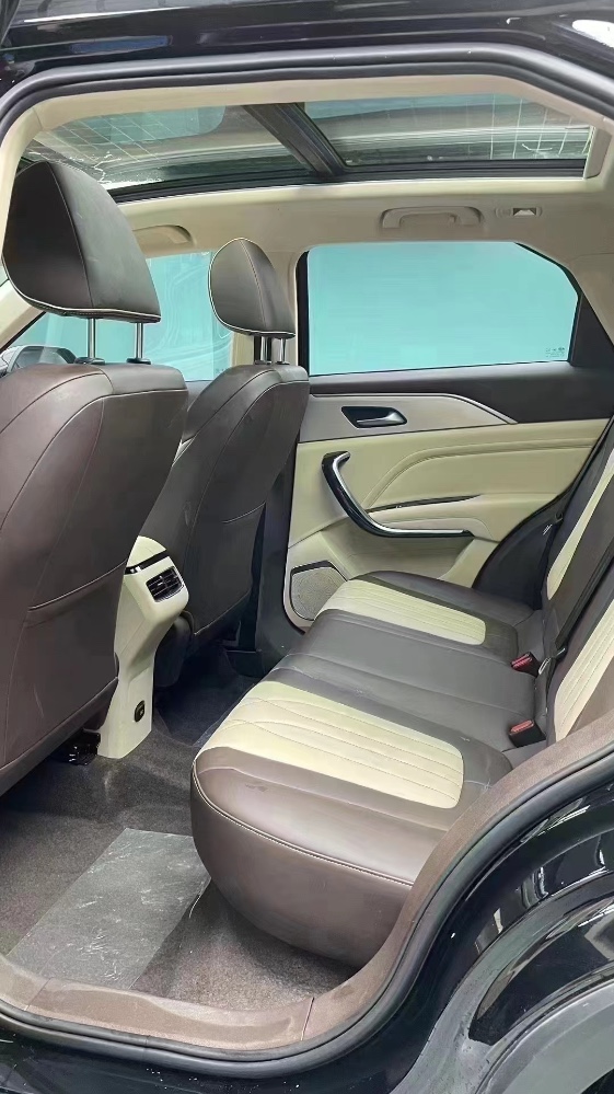 成都24年奔腾T776